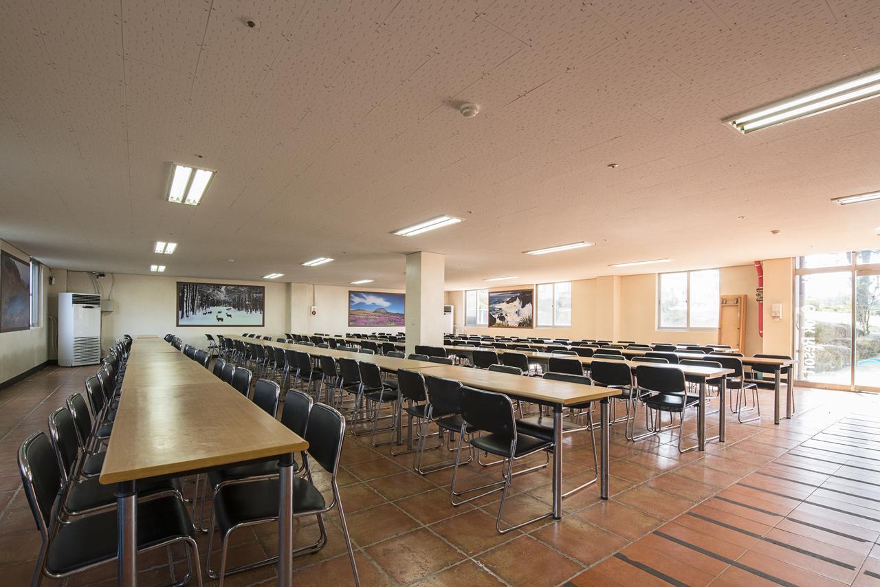 Jeju Youth Hostel Εξωτερικό φωτογραφία