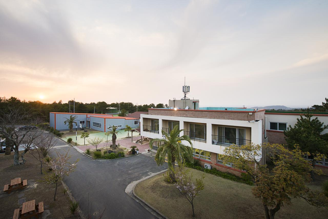 Jeju Youth Hostel Εξωτερικό φωτογραφία