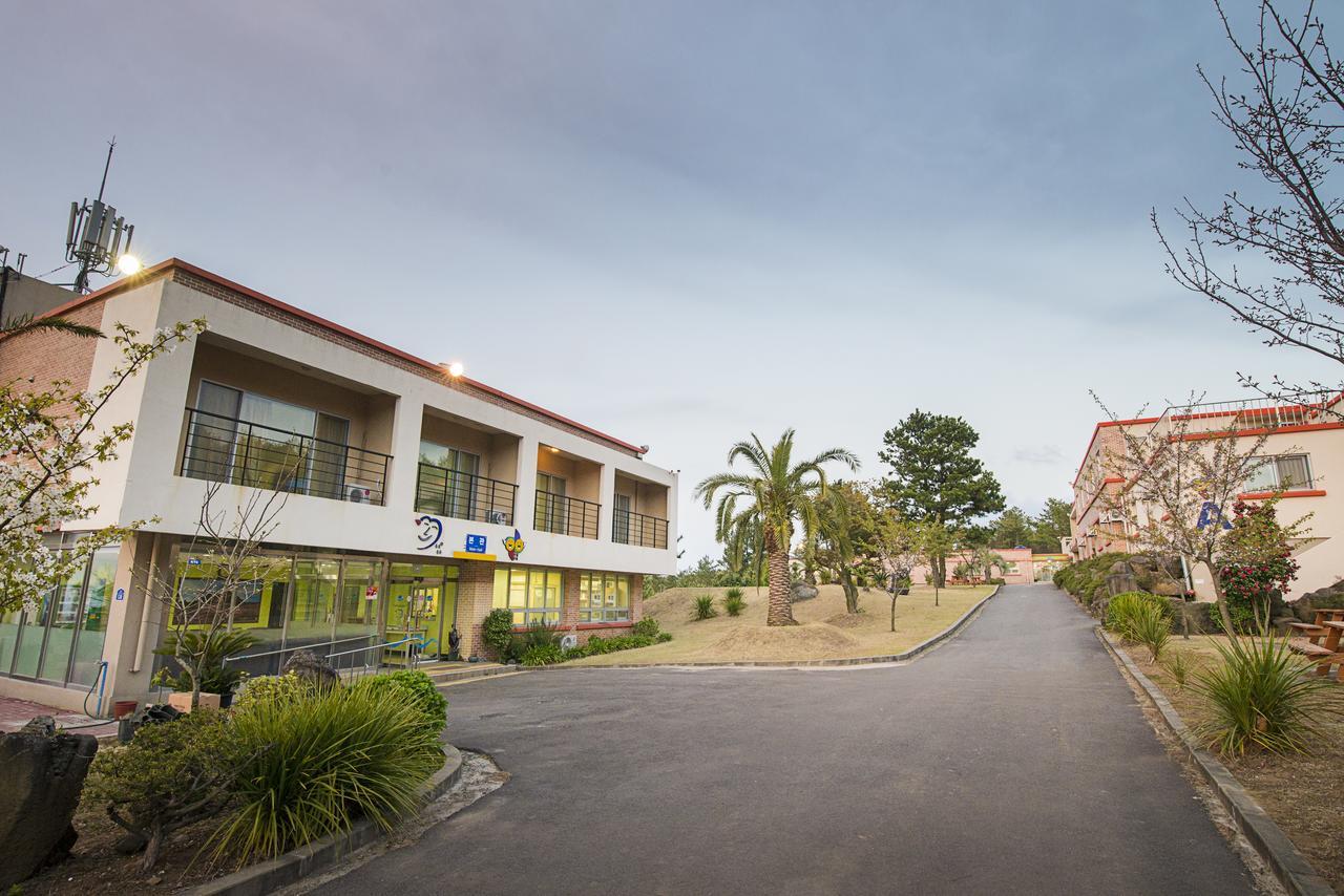 Jeju Youth Hostel Εξωτερικό φωτογραφία